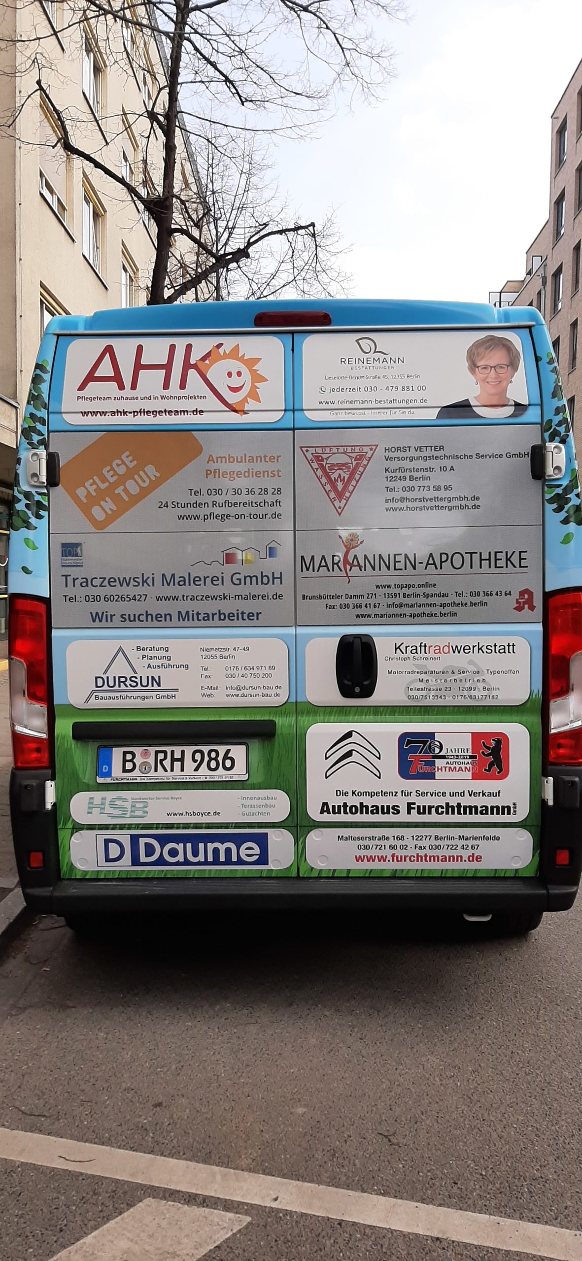 Der neue Transporter für unsere Tagesgäste: Wir sagen Danke!